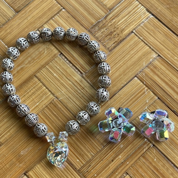🌟HOST PICK!🌟🌹Swarovski heart bracelet and matching clip earrings, vintage - Picture 7 of 8